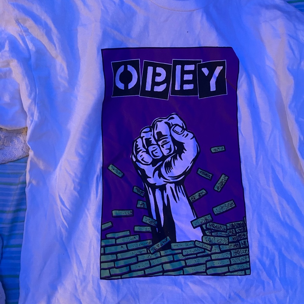 COPY - Obey t shirt